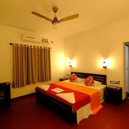 Marari Ebin Charlys Mararikulam Exterior photo